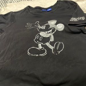 Disney size 1x Mickey T-shirt